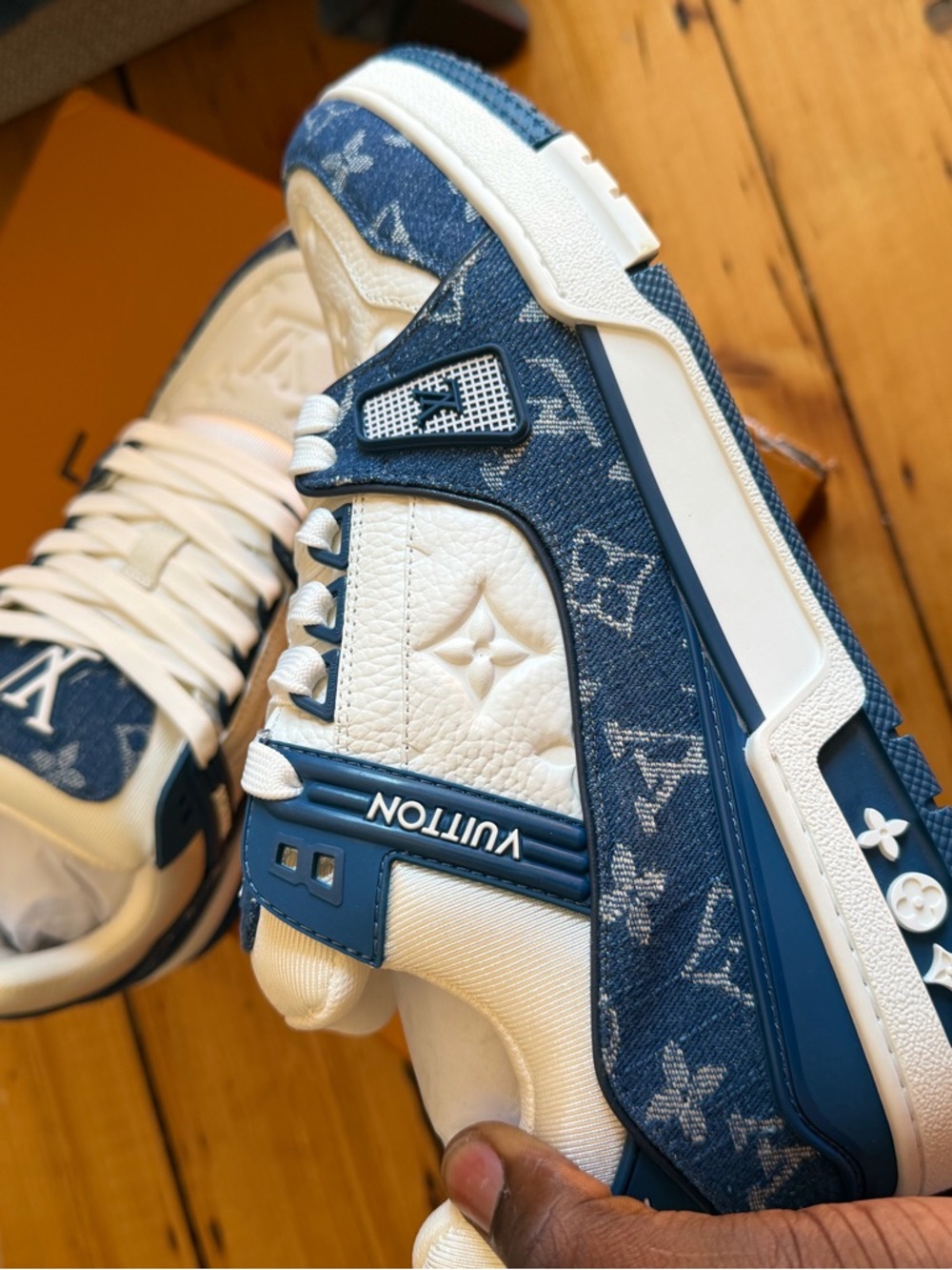 Louis Vuitton Men’s Navy Blue & White Monogram Low-Top Sneakers - Picture 4 of 7